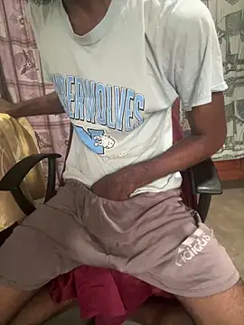 Snapshot of Inuchethi chatting on December 2024 10:51:02 AM Inuchethi online show from December 2024 10:51:02 AM