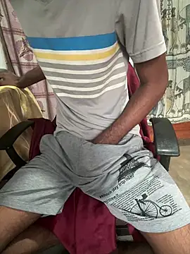 Snapshot of Inuchethi chatting on December 2024 01:24:02 AM Inuchethi online show from December 2024 01:24:02 AM