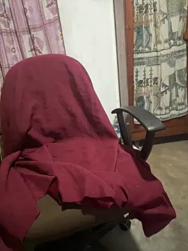 Snapshot of Inuchethi chatting on February 2025 01:10:01 AM Inuchethi online show from February 2025 01:10:01 AM