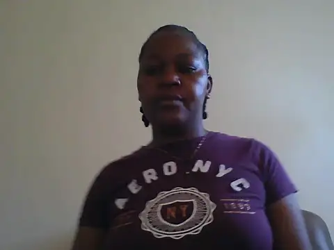 Snapshot of sexy_dove chatting on June 2026 10:03:01 AM sexy dove online show from June 2026 10:03:01 AM