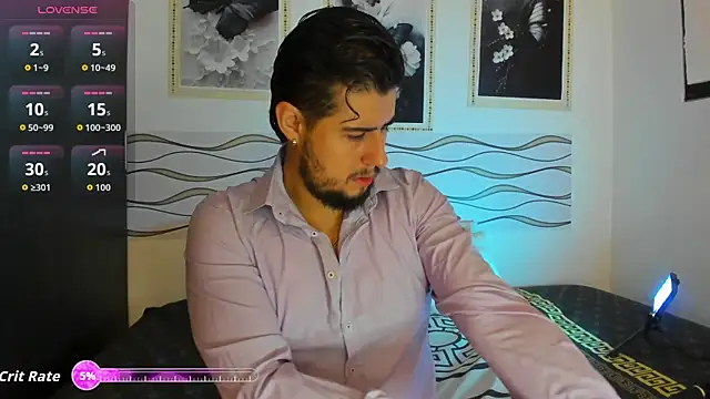 Snapshot of Ryan_evannss_ chatting on June 2026 12:06:01 PM Ryan evannss online show from June 2026 12:06:01 PM