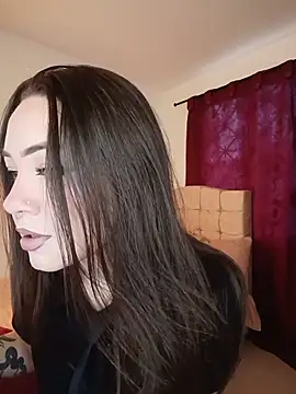 paariiss  online show from May 2026 10:07:01 PM