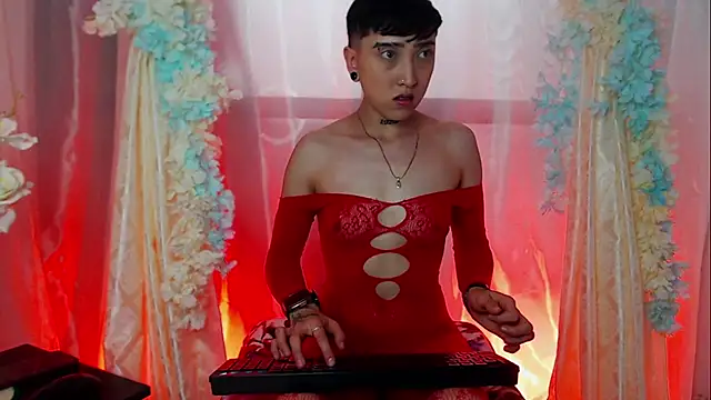MAXYM LUXE  online show from June 2026 08:32:02 PM