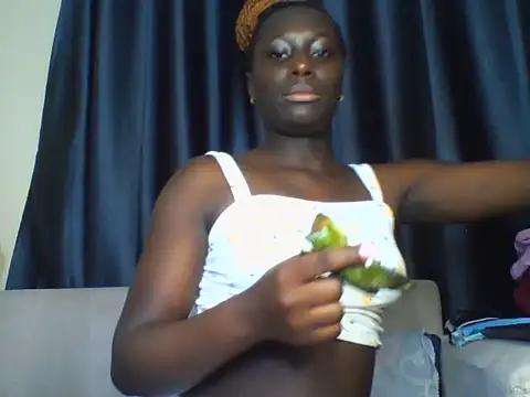 Snapshot of Sexxy_Melany_ chatting on July 2026 05:58:01 AM Sexxy Melany online show from July 2026 05:58:01 AM