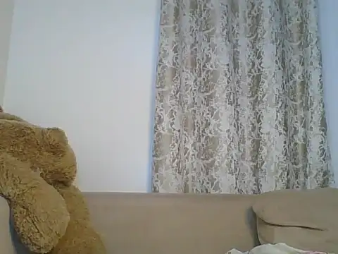 Snapshot of dollface_bela chatting on June 2026 10:23:02 PM dollface bela online show from June 2026 10:23:02 PM