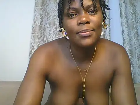 Snapshot of dollface_bela chatting on June 2026 04:23:01 AM dollface bela online show from June 2026 04:23:01 AM