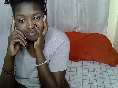 Snapshot of Lorainebabes chatting on June 2026 09:23:01 PM Lorainebabes online show from June 2026 09:23:01 PM