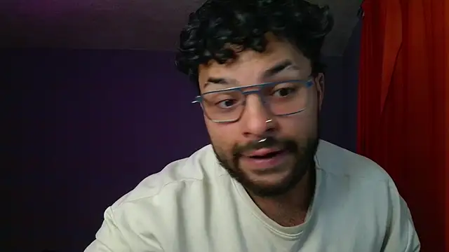 LYNN N SAMMAEL online show from July 2026 04:52:02 AM