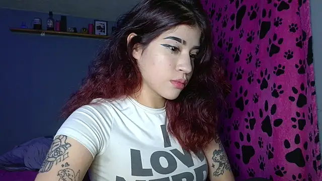 LYNN N SAMMAEL online show from July 2026 05:49:01 AM