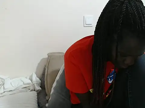 Snapshot of chichie_ chatting on June 2026 03:01:02 PM chichie online show from June 2026 03:01:02 PM