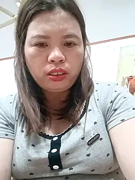 -Yeyi- online show from June 2026 07:18:02 PM