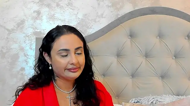Snapshot of Bianca_Vale chatting on July 2026 05:00:02 AM Bianca Vale online show from July 2026 05:00:02 AM