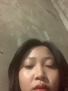 hinami-lo online show from May 2026 12:10:02 PM