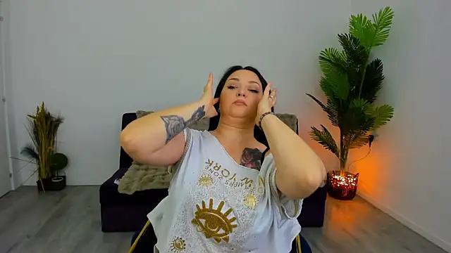 Arya Bellex online show from May 2026 05:25:02 AM