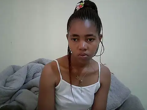 Snapshot of MidnightNala chatting on June 2026 05:01:01 AM MidnightNala online show from June 2026 05:01:01 AM