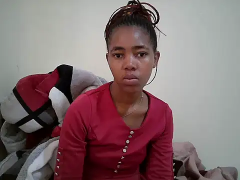 Snapshot of MidnightNala chatting on June 2026 05:05:01 AM MidnightNala online show from June 2026 05:05:01 AM
