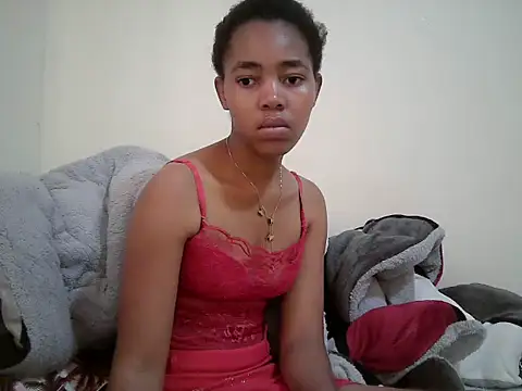 Snapshot of MidnightNala chatting on July 2026 05:25:02 AM MidnightNala online show from July 2026 05:25:02 AM