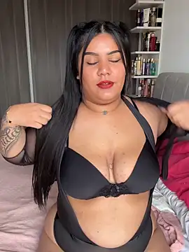 CharlotteFoxx3 online show from May 2026 07:09:02 PM