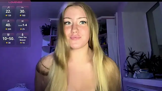 Lisi Kiss  online show from July 2026 05:51:02 PM