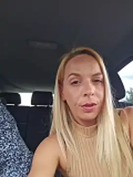 Kanel WhiteMoon online show from June 2026 01:28:01 PM