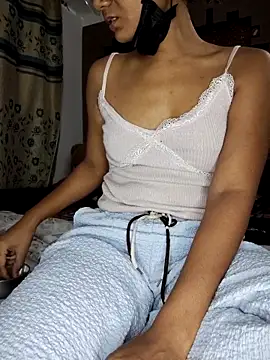tamanna-01 online show from May 2026 04:46:01 PM