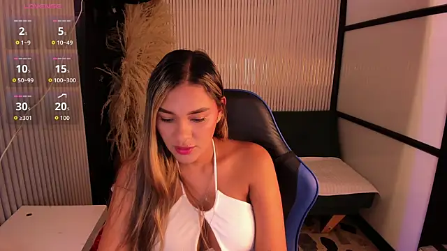 SophieWatson  online show from June 2026 01:48:02 PM