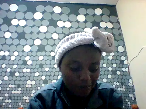 liligal online show from July 2026 03:32:01 AM