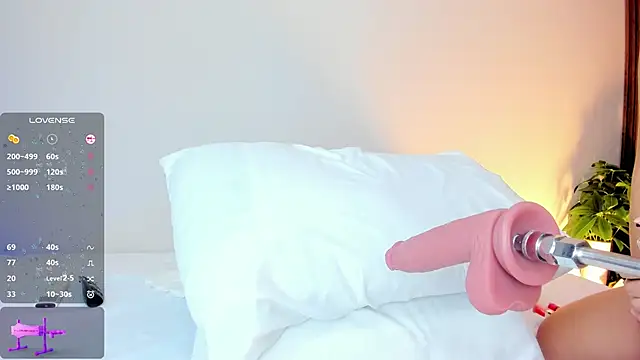 valeryy moon online show from May 2026 07:56:01 PM