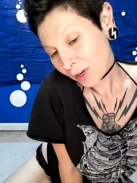LaFemmeCyberObscura online show from August 2026 08:55:02 PM