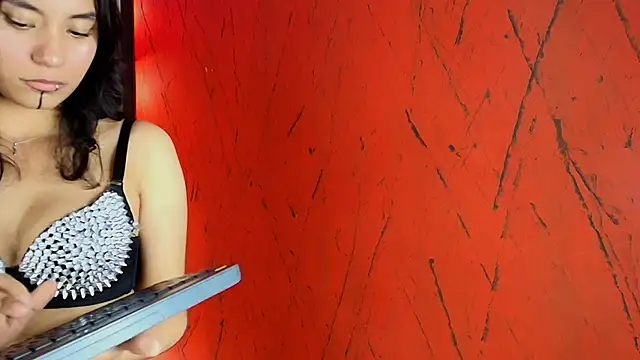 Gaia bdsm online show from May 2026 04:25:02 PM