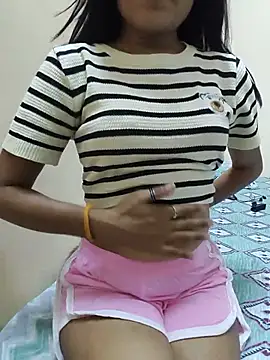 Shanaya 001 online show from June 2026 10:39:01 AM