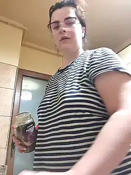 Snapshot of xmarshax chatting on November 2025 05:40:02 AM xmarshax online show from November 2025 05:40:02 AM