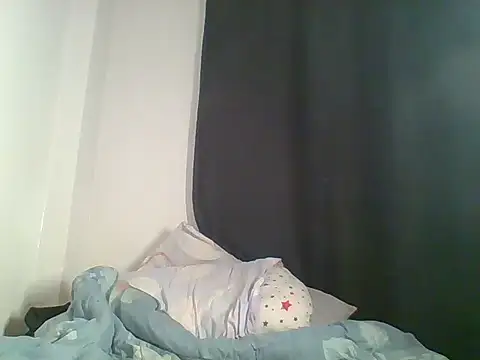 Snapshot of kee_vigin chatting on July 2026 03:45:02 AM kee vigin online show from July 2026 03:45:02 AM