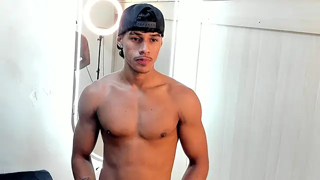 Joao da silva19 online show from June 2026 02:33:01 PM