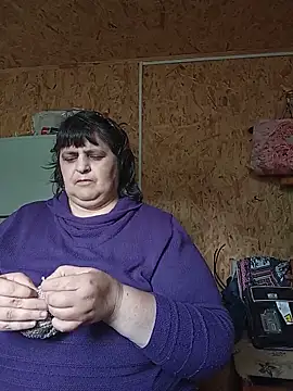 LisichkaOksana online show from May 2026 10:45:01 AM