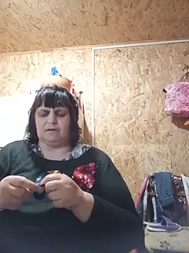 LisichkaOksana online show from May 2026 08:18:01 PM