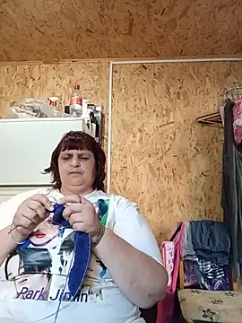 Snapshot of LisichkaOksana chatting on July 2026 05:26:02 PM LisichkaOksana online show from July 2026 05:26:02 PM