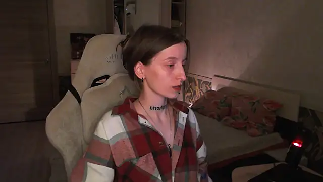 cath alien online show from May 2026 07:33:02 PM
