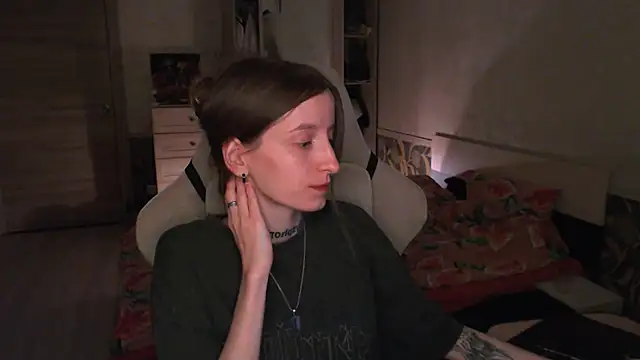 cath alien online show from June 2026 08:25:02 PM