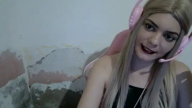 Angel Ristoww online show from June 2026 11:54:02 PM