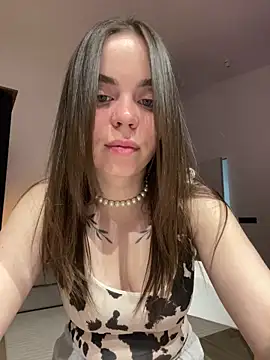 summerDESIRE online show from May 2026 07:31:01 PM