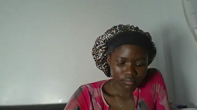 Ebony-Candy online show from May 2026 06:03:01 PM