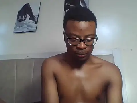 Snapshot of freakyboy255 chatting on July 2026 02:13:01 PM freakyboy255 online show from July 2026 02:13:01 PM