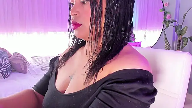 Bianca DVarela online show from June 2026 01:11:01 PM