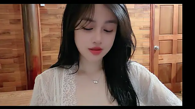 Bee-Cherry online show from June 2026 09:25:02 AM
