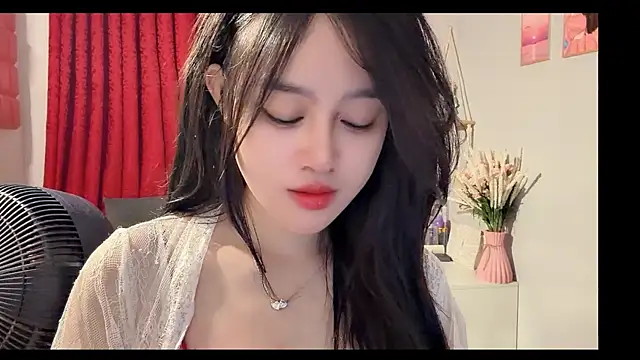 Bee-Cherry online show from June 2026 06:25:02 AM