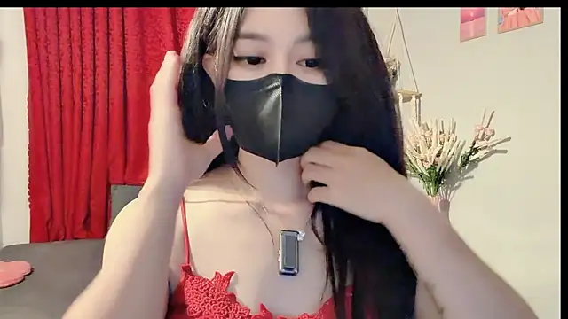 Bee-Cherry online show from July 2026 07:29:02 PM