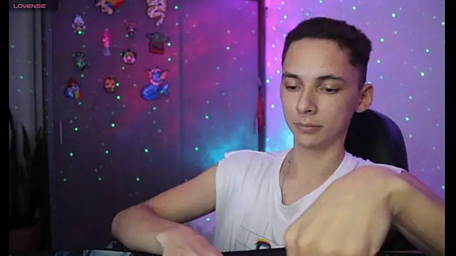 Snapshot of archi_love chatting on February 2025 10:19:01 AM archi love online show from February 2025 10:19:01 AM