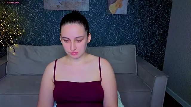 Snapshot of Elizabet_Colllins chatting on June 2026 01:00:02 AM Elizabet Colllins online show from June 2026 01:00:02 AM