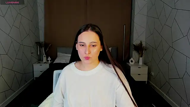 Snapshot of Elizabet_Colllins chatting on July 2026 05:06:02 PM Elizabet Colllins online show from July 2026 05:06:02 PM